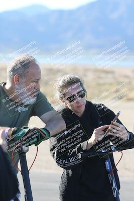 media/Jan-15-2026-Racers Edge (Thu) [[dfebeb70ab]]/1-Around the Pits-Track Walk/
